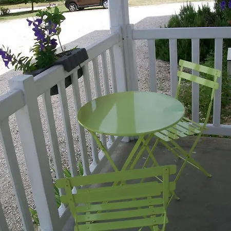 Hotel Au Charme Du Levat