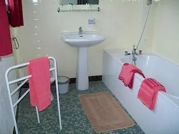 Au Charme Du Levat 2* Saint Paul de Loubressac